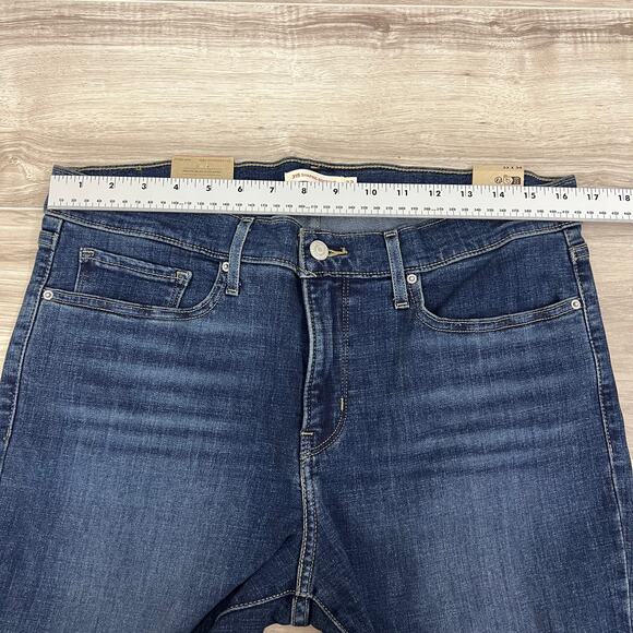 Levi's Women's 315 Shaping Bootcut Stellar Stretch Blue Jeans Size W33 L34 - Picture 3 of 11